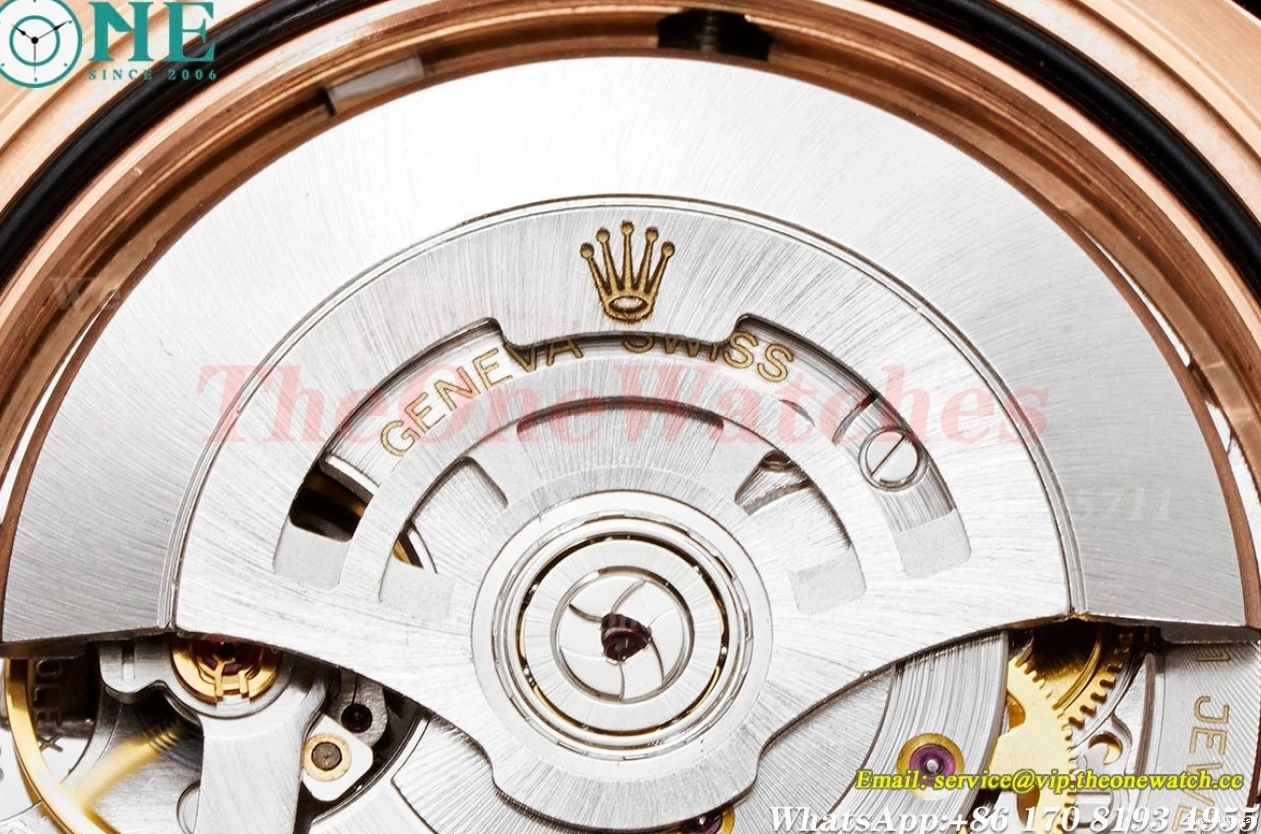 126655 VR3235 RG RU C+S Black Yacht-Master 40mm Dot 0101